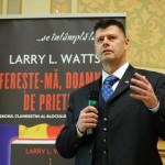 Larry-Watts-Fereste-ma-Doamne-de-prietenii-KGB-Foto-Cristina-Nichitus-Roncea-ZO Larry-Watts-Fereste-ma-Doamne-de-prietenii-KGB-Foto-Cristina-Nichitus-Roncea-ZO