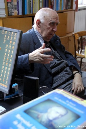 Prof Gh. Buzatu in biroul sau de la CICE-Iasi 2012- Foto Cristina Nichitus Roncea