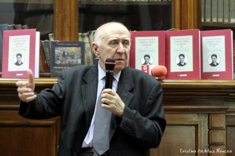 Prof Gh. Buzatu la lansarea Documentelor din Arhiva Corneliu Zelea Codreanu - Craiova, nov 2012 - Foto Cristina Nichitus Roncea