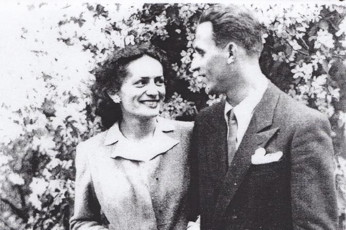Foto Poetul Ion Siugariu si sotia sa Lucia 1943