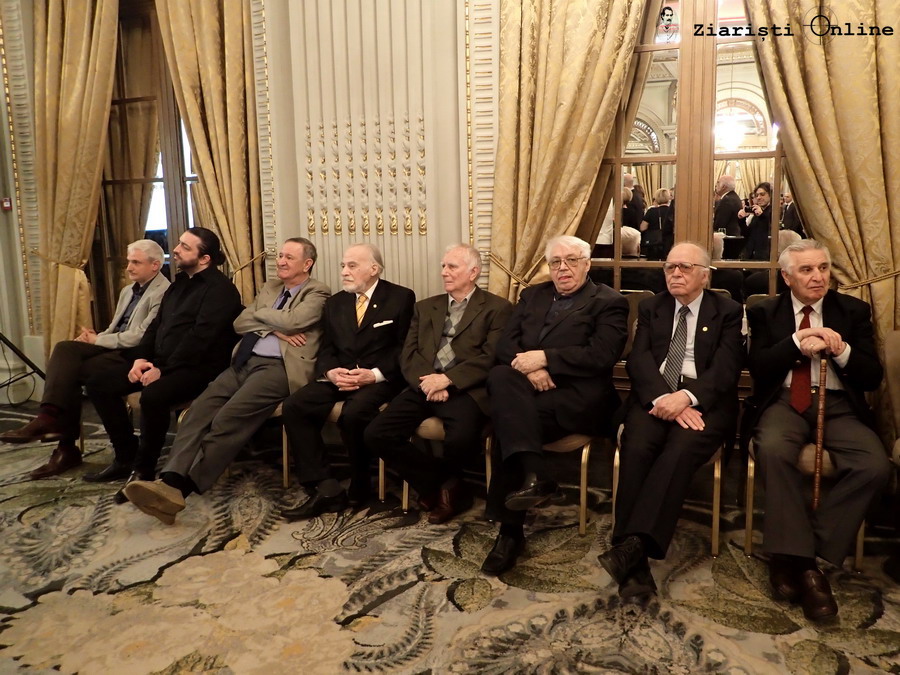 Jurnalistul Dumitru Constantin si academicienii