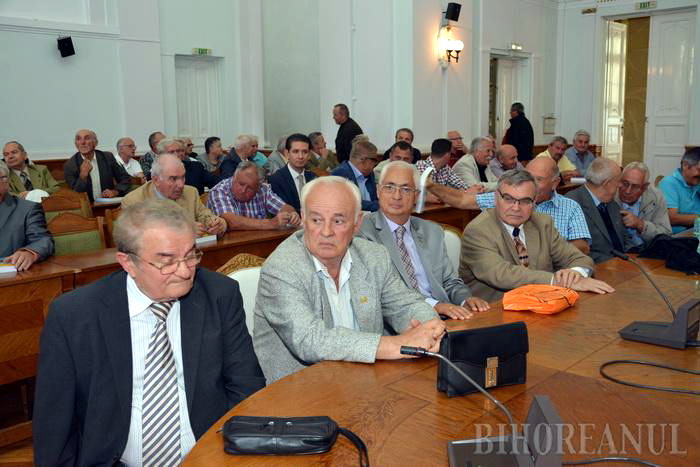 lansare-la-oradea-gen-rogojan-gen-iulian-vlad-sala-mare-a-primari-sept-2016
