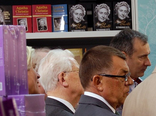 Gen Iulian Vlad si Coldea la Monografia SRI - Bookfest 2015 BN24