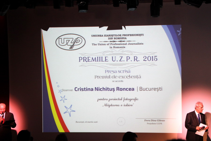 Cristina Nichitus Roncea - Alaptarea e Iubire - Premiile UZPR 2015 - 2016 - Foto Valentin Tigau